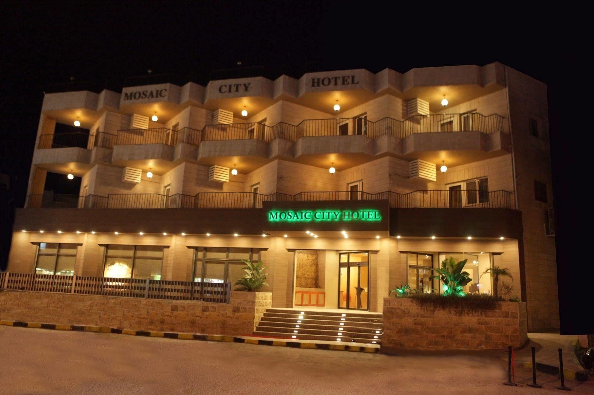 Mosaic City Hotel Madaba Exteriör bild